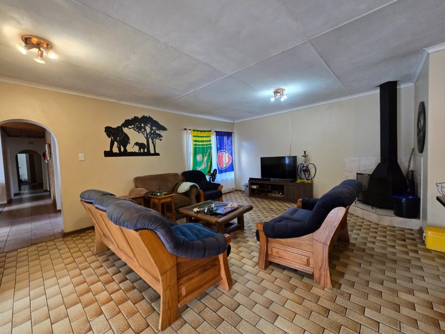 4 Bedroom Property for Sale in Universitas Ridge Free State